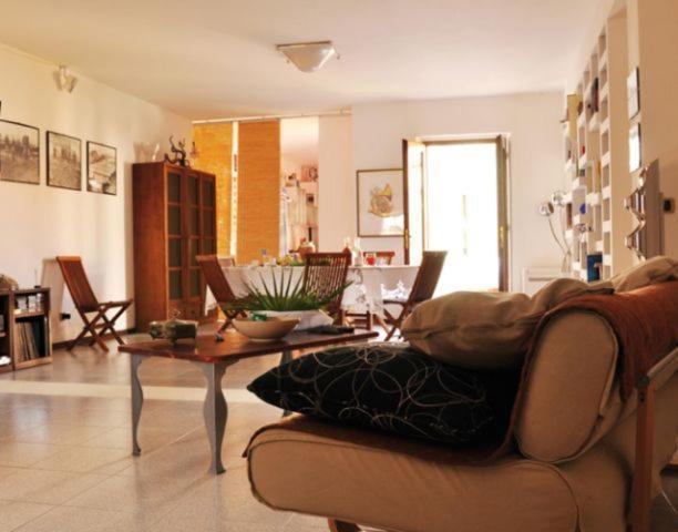 Lanita B&B Cabras Exterior photo
